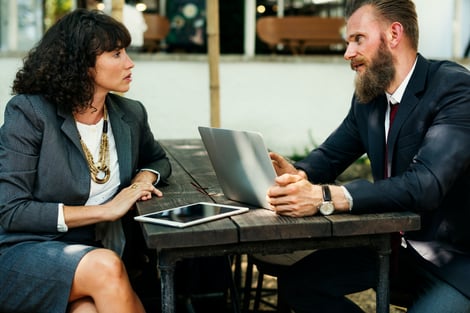 two people interacting after connecting on linkedin